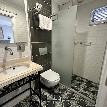 Good Night Hotel Istanboel