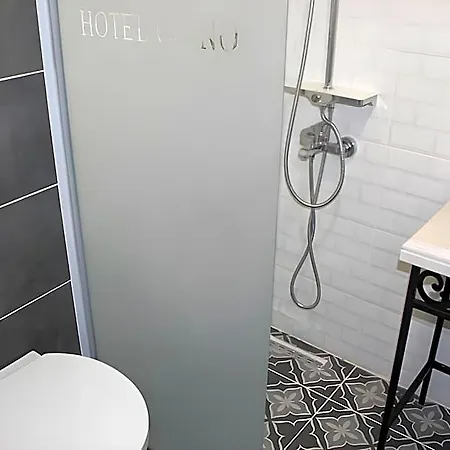 Hotel Good Night 3*