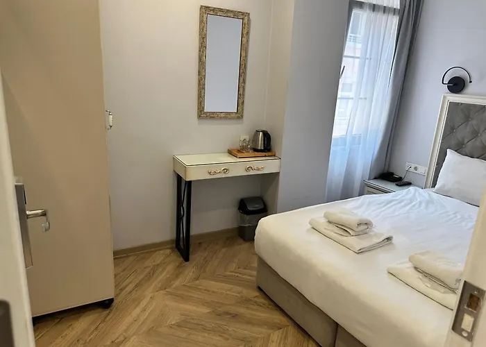 Good Night Ξενοδοχείο