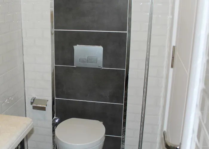 Good Night Ξενοδοχείο 3*