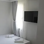 Hotel Good Night